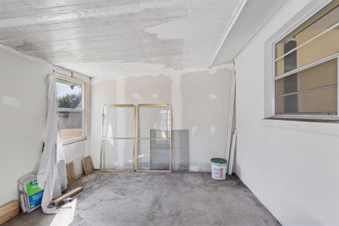 Villa ou maison à vendre à Port Richey, Floride: 2 chambres, 100.52 m2 № 2148069 - photo 25