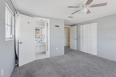 Villa ou maison à vendre à Port Richey, Floride: 2 chambres, 100.52 m2 № 2148069 - photo 17