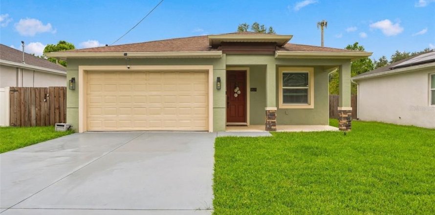 Villa ou maison à Tampa, Floride 3 chambres, 151.62 m2 № 2405141
