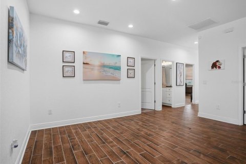 Villa ou maison à vendre à Tampa, Floride: 3 chambres, 151.62 m2 № 2405141 - photo 25