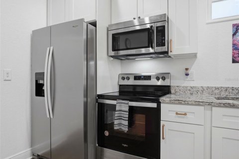Villa ou maison à vendre à Tampa, Floride: 3 chambres, 151.62 m2 № 2405141 - photo 22