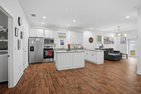 Villa ou maison à vendre à Tampa, Floride: 3 chambres, 151.62 m2 № 2405141 - photo 20