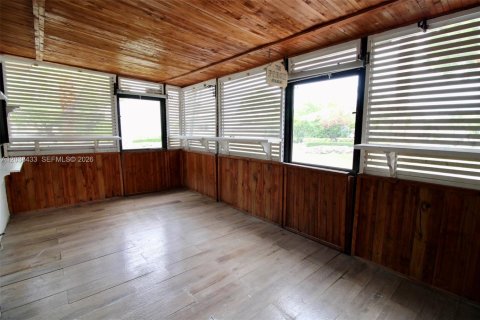 Villa ou maison à vendre à Cutler Bay, Floride: 3 chambres, 153.29 m2 № 2089557 - photo 19