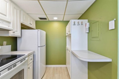 Купить кондоминиум в Брейдентон, Флорида 7 комнат, 85.93м2, № 1837391 - фото 15