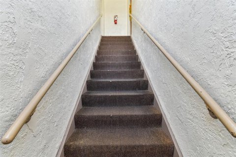 Купить кондоминиум в Брейдентон, Флорида 7 комнат, 85.93м2, № 1837391 - фото 9