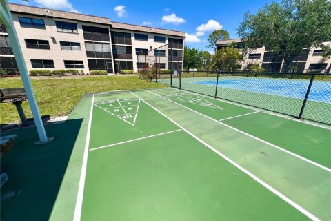 Condo in Punta Gorda, Florida, 2 bedrooms  № 1612912 - photo 18