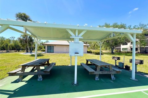 Condo in Punta Gorda, Florida, 2 bedrooms  № 1612912 - photo 16