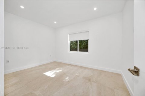 Купить виллу или дом в Майами, Флорида 4 спальни, 187.66м2, № 1995201 - фото 19