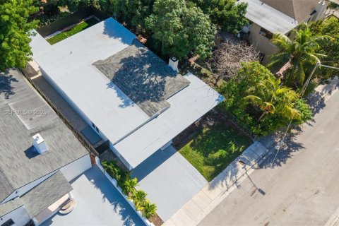 Купить виллу или дом в Майами, Флорида 4 спальни, 187.66м2, № 1995201 - фото 3