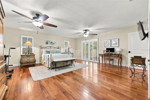 House in Clermont, Florida 3 bedrooms, 215.25 sq.m. № 2430985 - photo 29