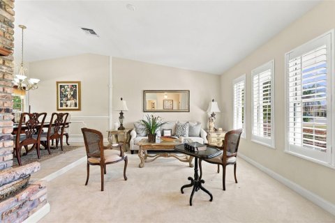 House in Clermont, Florida 3 bedrooms, 215.25 sq.m. № 2430985 - photo 10