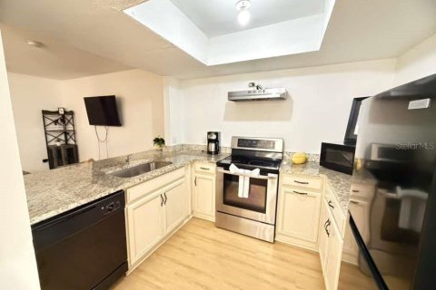 Adosado en venta en Kissimmee, Florida, 2 dormitorios, 117.52 m2 № 2229495 - foto 10