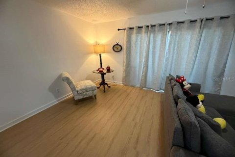 Adosado en venta en Kissimmee, Florida, 2 dormitorios, 117.52 m2 № 2229495 - foto 6