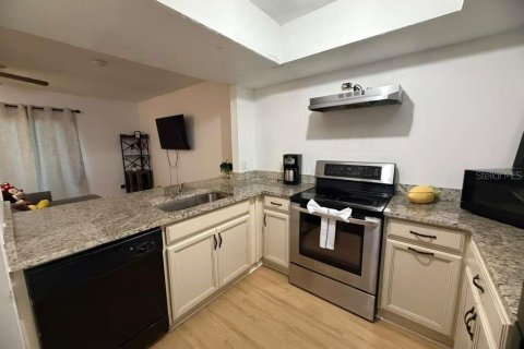 Adosado en venta en Kissimmee, Florida, 2 dormitorios, 117.52 m2 № 2229495 - foto 14