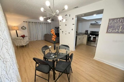 Adosado en venta en Kissimmee, Florida, 2 dormitorios, 117.52 m2 № 2229495 - foto 3