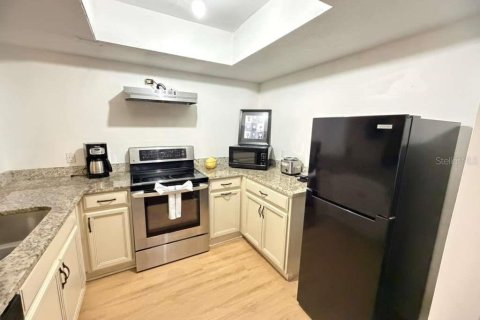 Adosado en venta en Kissimmee, Florida, 2 dormitorios, 117.52 m2 № 2229495 - foto 12