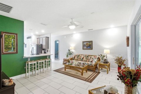 Купить виллу или дом в Деланд, Флорида 8 комнат, 141.95м2, № 2208058 - фото 9