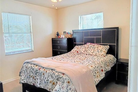 House in Seffner, Florida 2 bedrooms, 53.51 sq.m. № 1838415 - photo 7