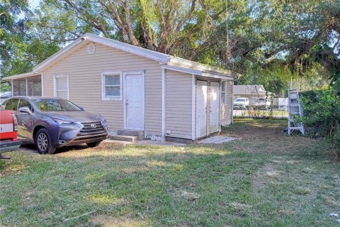House in Seffner, Florida 2 bedrooms, 53.51 sq.m. № 1838415 - photo 13