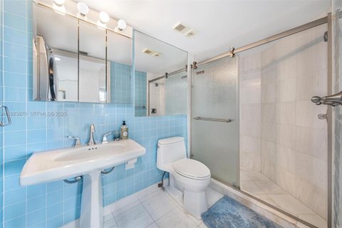 Снять в аренду кондоминиум в Авентура, Флорида 3 спальни, 126.44м2, № 2082866 - фото 16