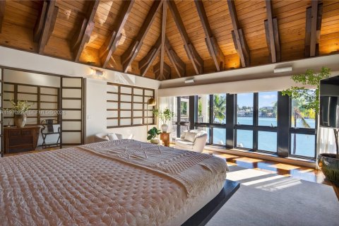Casa en alquiler en Miami Beach, Florida, 6 dormitorios, 478.08 m2 № 2031035 - foto 23
