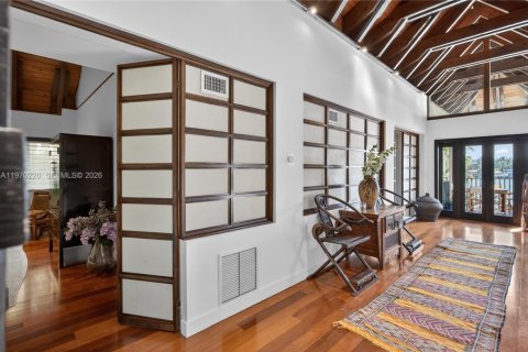 Casa en alquiler en Miami Beach, Florida, 6 dormitorios, 478.08 m2 № 2031035 - foto 25