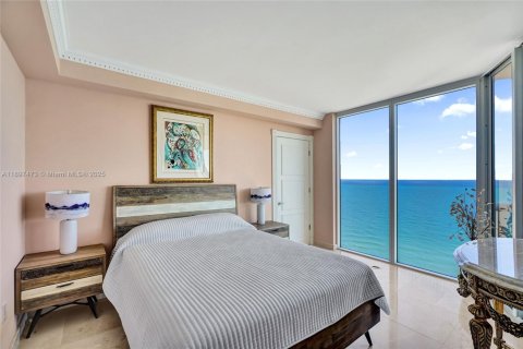 Condo in Sunny Isles Beach, Florida, 3 bedrooms № 2079520 - photo 28