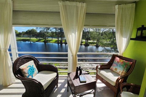 Copropriété à vendre à Deerfield Beach, Floride: 1 chambre, 65.03 m2 № 1976310 - photo 6