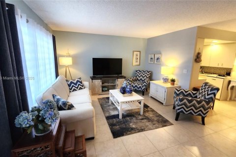 Copropriété à vendre à Deerfield Beach, Floride: 1 chambre, 65.03 m2 № 1976310 - photo 8
