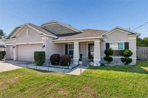 House in Spring Hill, Florida 4 bedrooms, 239.13 sq.m. № 2277234 - photo 2