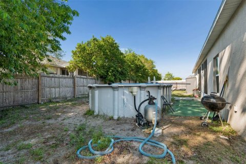 House in Spring Hill, Florida 4 bedrooms, 239.13 sq.m. № 2277234 - photo 19