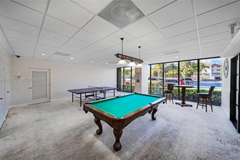 Copropriété à louer à Hallandale Beach, Floride: 2 chambres, 94.76 m2 № 1986476 - photo 20