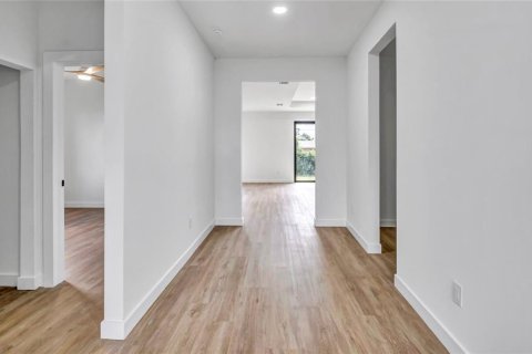 Casa en venta en Punta Gorda, Florida, 3 dormitorios, 179.3 m2 № 1679428 - foto 4