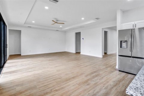 Casa en venta en Punta Gorda, Florida, 3 dormitorios, 179.3 m2 № 1679428 - foto 12