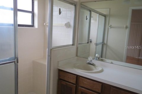 House in Orlando, Florida 3 bedrooms, 116.03 sq.m. № 2390937 - photo 7
