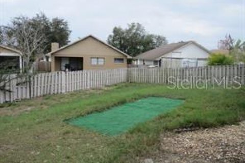 House in Orlando, Florida 3 bedrooms, 116.03 sq.m. № 2390937 - photo 14