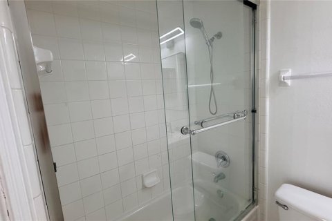 Touwnhouse à louer à Kissimmee, Floride: 3 chambres, 106.65 m2 № 2388673 - photo 30