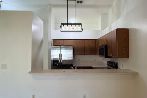 Touwnhouse à louer à Kissimmee, Floride: 3 chambres, 106.65 m2 № 2388673 - photo 10