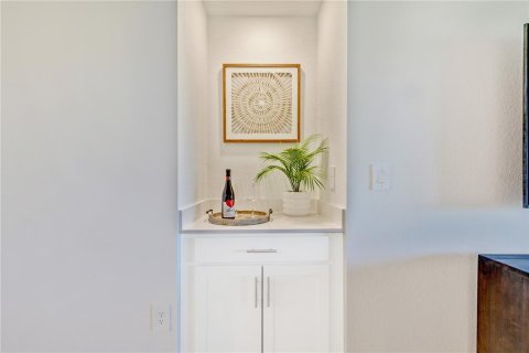Condo in Venice, Florida, 2 bedrooms  № 1659804 - photo 17