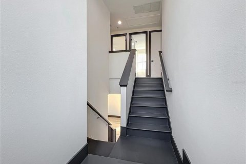 Villa ou maison à vendre à Orlando, Floride: 5 chambres, 288.65 m2 № 1259643 - photo 19
