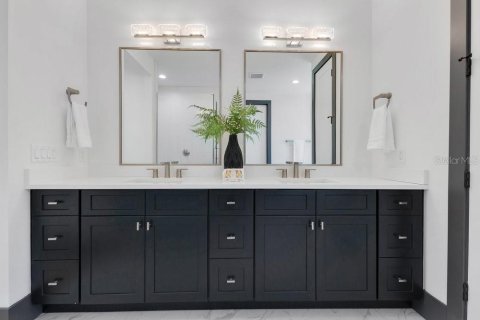 Villa ou maison à vendre à Orlando, Floride: 5 chambres, 288.65 m2 № 1259643 - photo 28