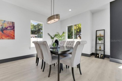 Villa ou maison à vendre à Orlando, Floride: 5 chambres, 288.65 m2 № 1259643 - photo 6