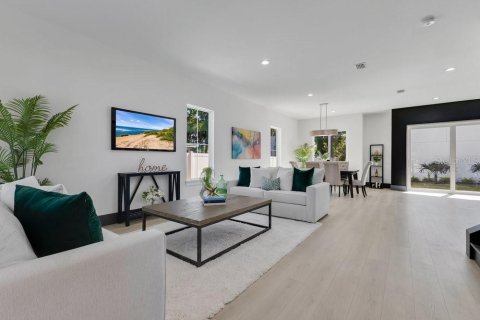 Villa ou maison à vendre à Orlando, Floride: 5 chambres, 288.65 m2 № 1259643 - photo 3