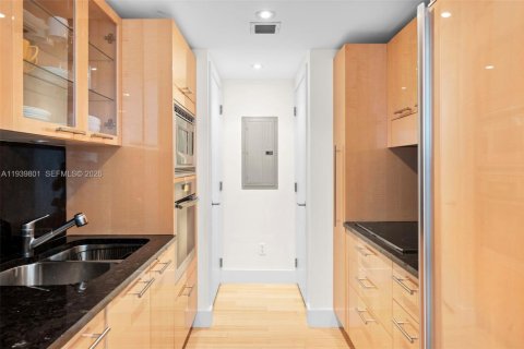 Снять в аренду кондоминиум в Майами-Бич, Флорида 2 спальни, 92.25м2, № 1997072 - фото 7