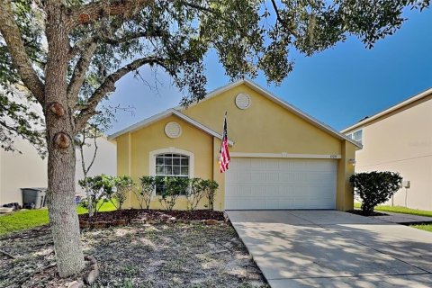 Villa ou maison à Dade City, Floride 3 chambres, 121.89 m2 № 2369101