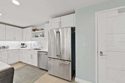 Copropriété à vendre à Clearwater, Floride: 2 chambres, 168.62 m2 № 1285609 - photo 8