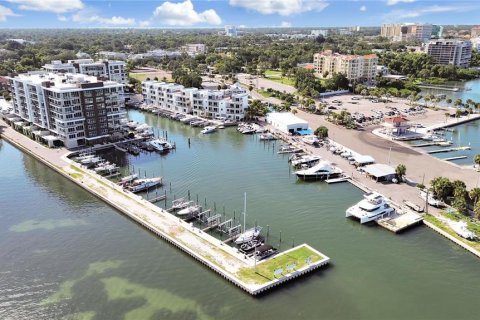 Copropriété à vendre à Clearwater, Floride: 2 chambres, 168.62 m2 № 1285609 - photo 2
