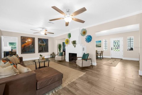 Casa en venta en Tarpon Springs, Florida, 3 dormitorios, 303.98 m2 № 1919409 - foto 26