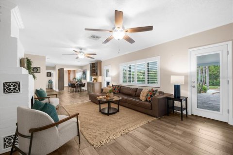 Villa ou maison à vendre à Tarpon Springs, Floride: 3 chambres, 303.98 m2 № 1919409 - photo 25