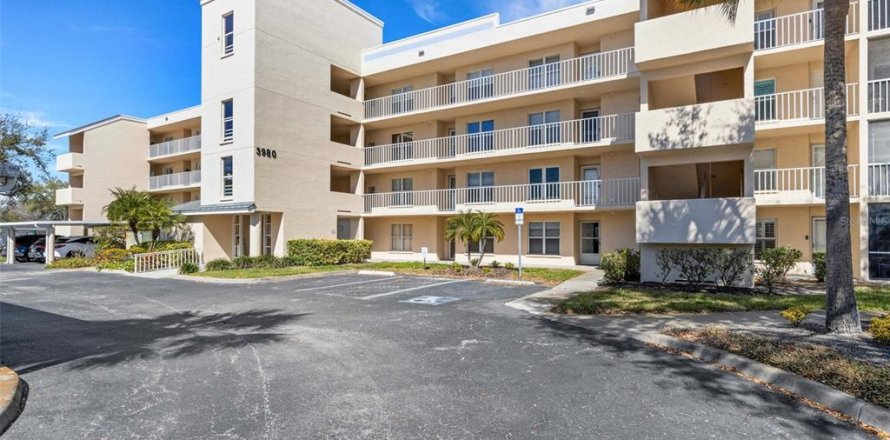 Condominio en Bradenton, Florida, 1 dormitorio № 2215582